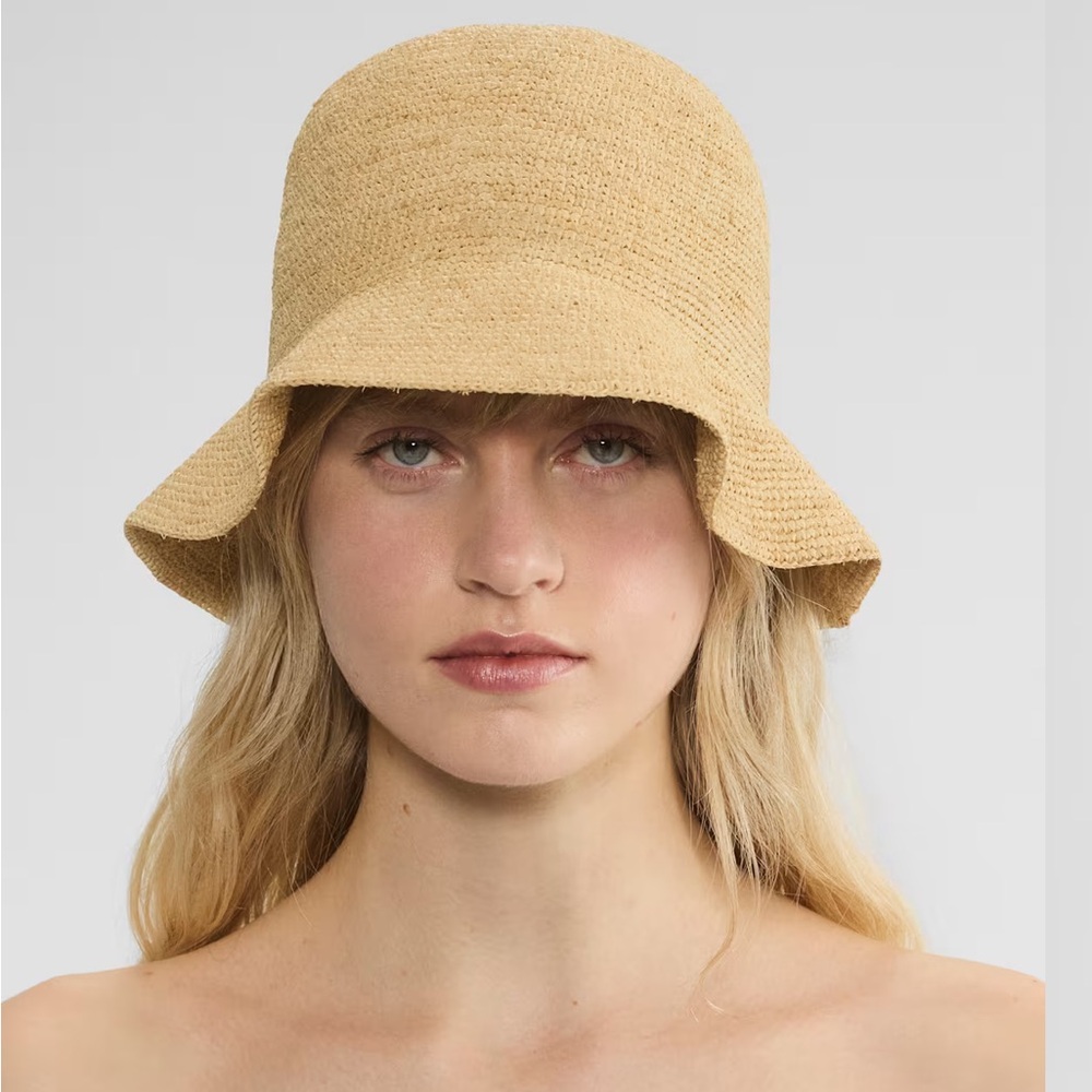Aritzia Sunbeam Raffia Mini-brim Hat